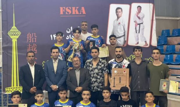 درخشش کاراتهکارهای ایذهای در مسابقات سبک فوناکوشی شوتوکان درخشش کاراتهکارهای ایذهای در مسابقات سبک فوناکوشی شوتوکان