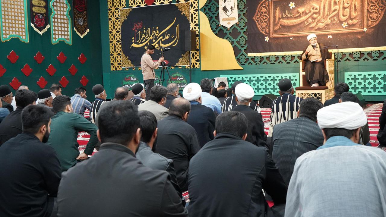 گزارش تصویری از مراسم عزاداری ایام فاطمیه در مصلی ایذه