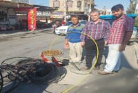 توسعه زیرساخت مخابراتی در ایذه؛ کابل‌کشی فیبر نوری در خیابان امام خمینی (ره)