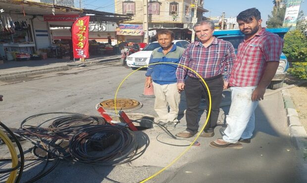توسعه زیرساخت مخابراتی در ایذه؛ کابل‌کشی فیبر نوری در خیابان امام خمینی (ره)