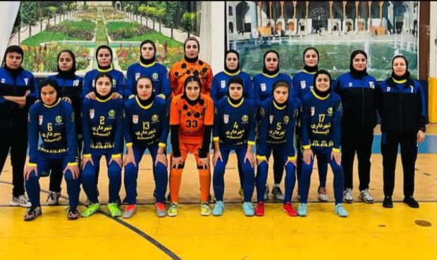 صعود تیم فوتسال بانوان شهرداری ایذه به لیگ دسته یک با کسب عنوان چهارم کشور صعود تیم فوتسال بانوان شهرداری ایذه به لیگ دسته یک با کسب عنوان چهارم کشور